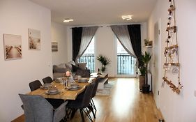 Zentrum Residenz - Wohnen Auf Hoechstem Niveau